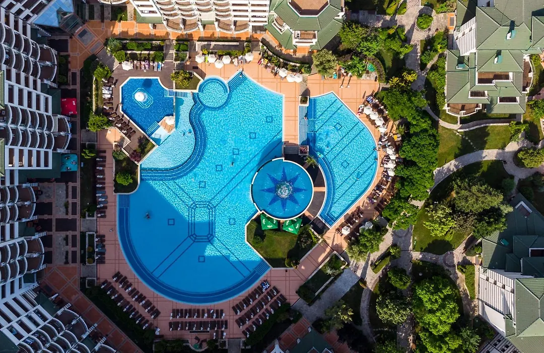 Emerald Beach Resort&Spa-1